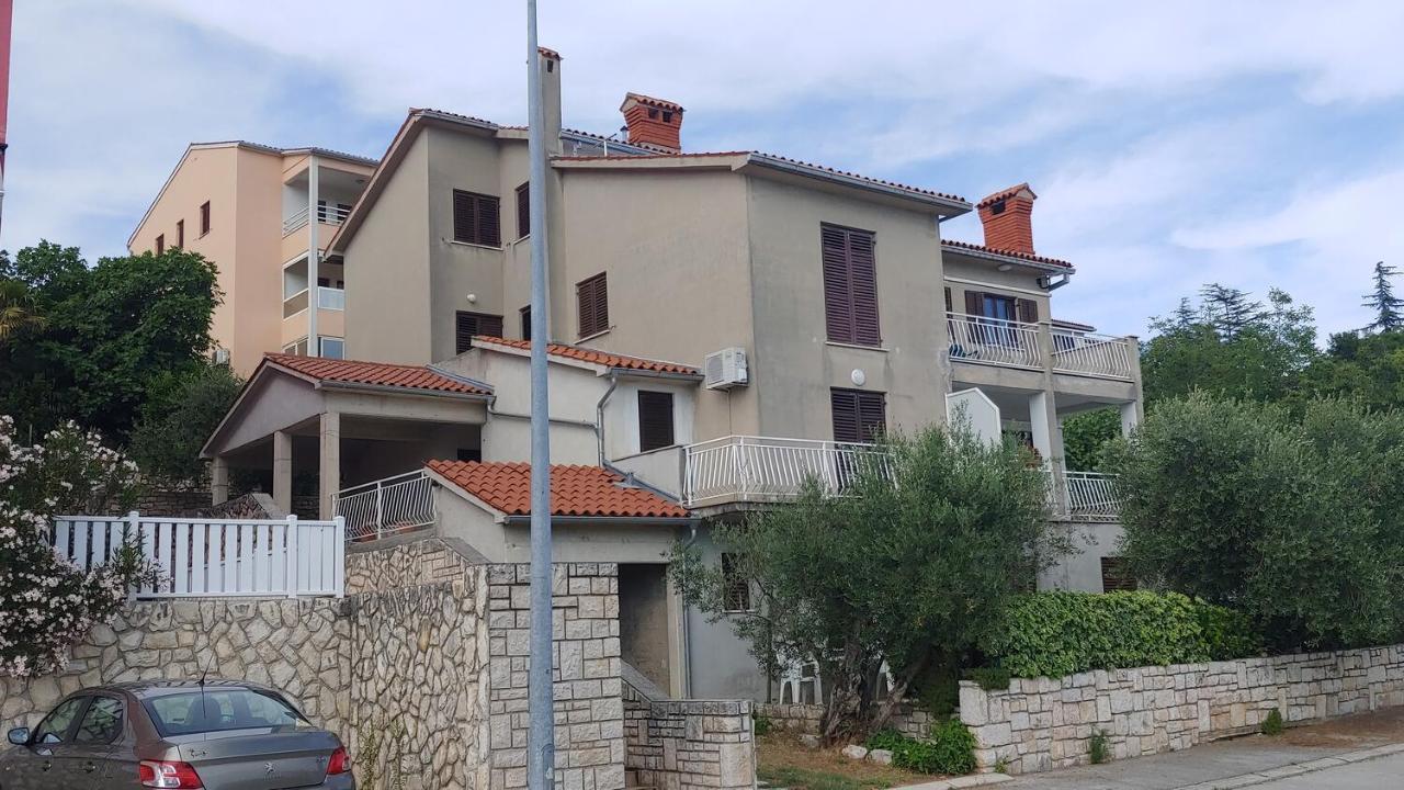 Apartments With A Parking Space Rabac, Labin - 19058 Exterior photo